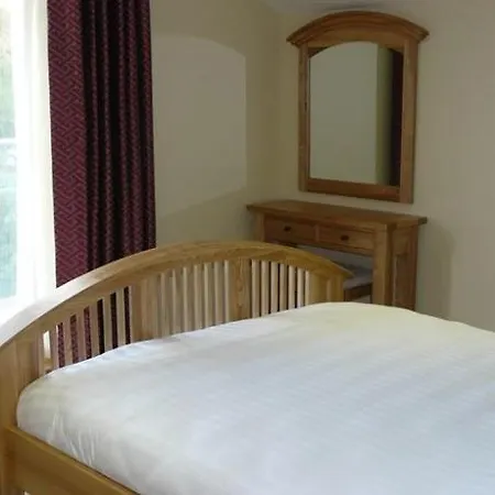 Cherry Lodge, *